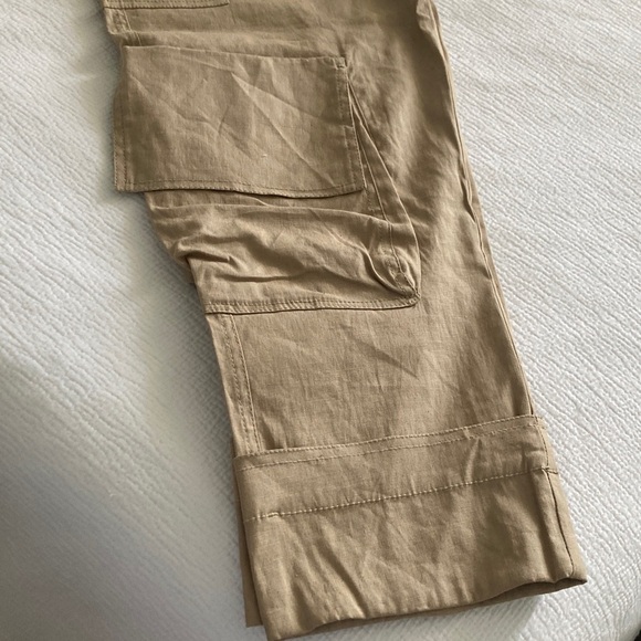 Women - Picture 5 of 5